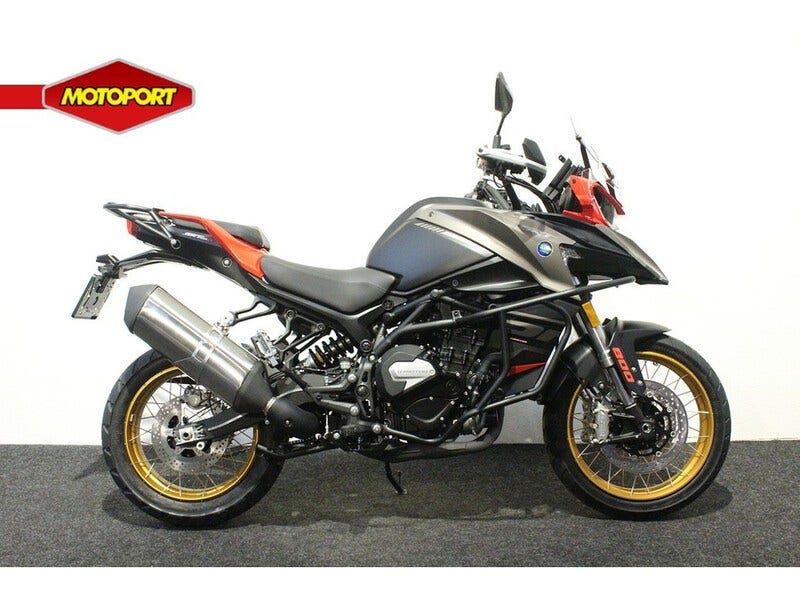 QJMOTOR SRT