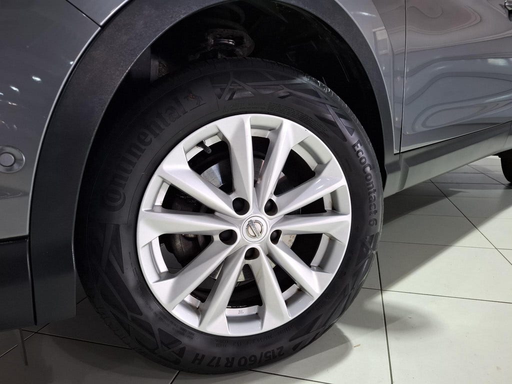 Nissan Qashqai (2)