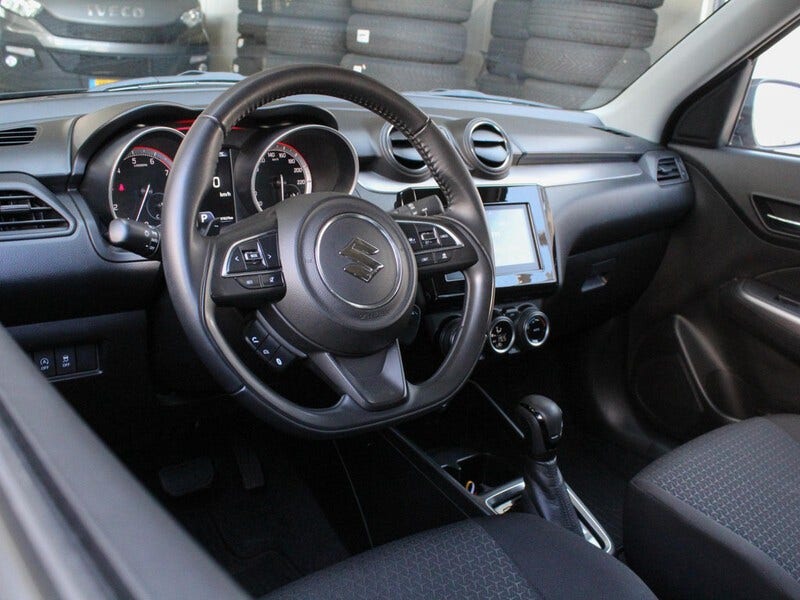 Suzuki Swift (10)