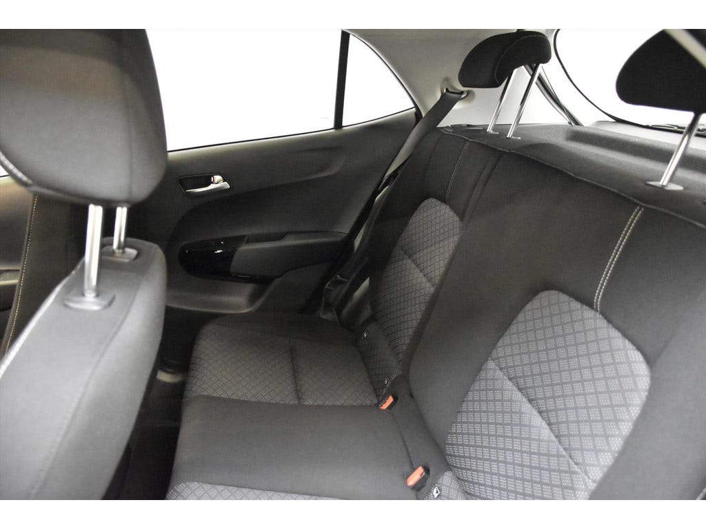 Kia Picanto (12)