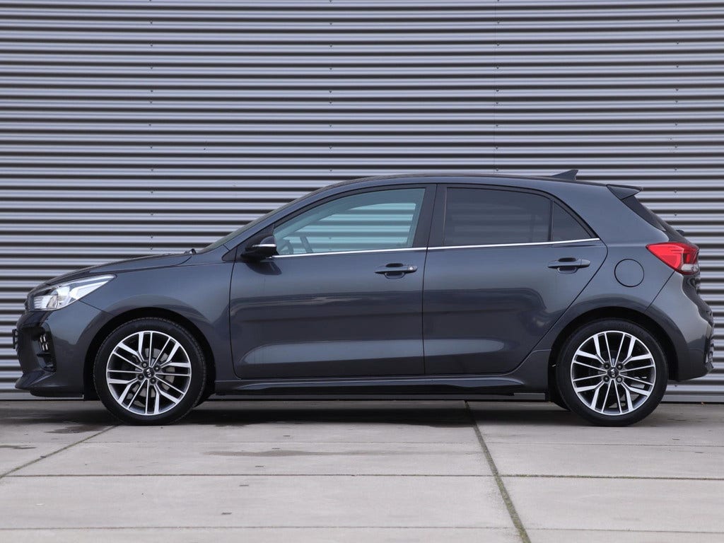 Kia Rio (4)