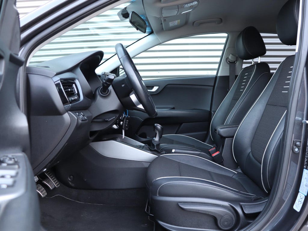 Kia Rio (5)