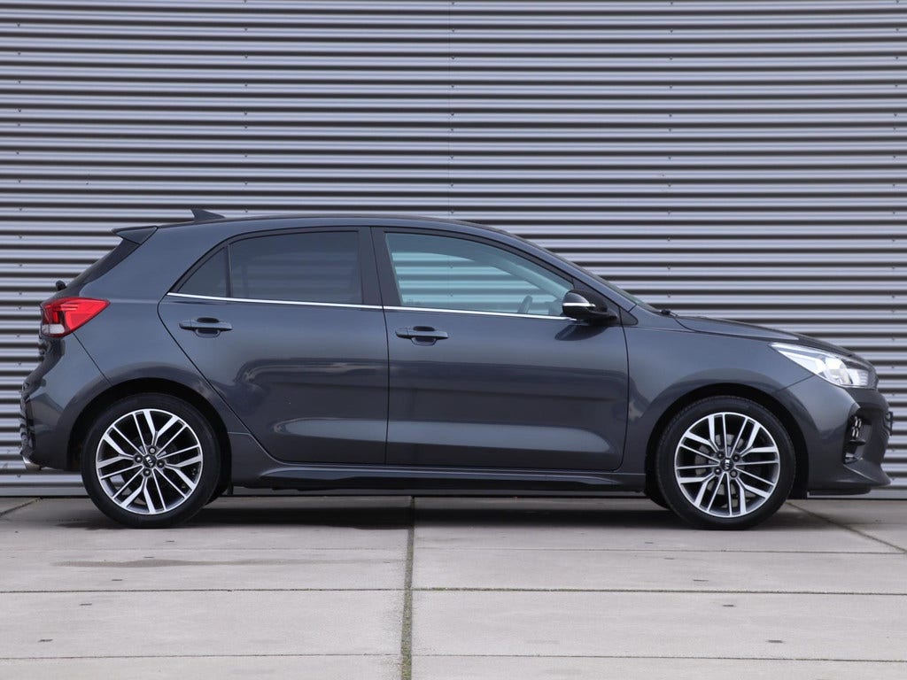 Kia Rio (7)