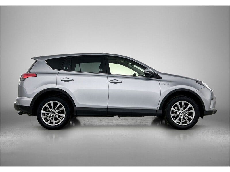 Toyota RAV4 (13)