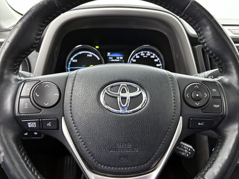 Toyota RAV4 (19)