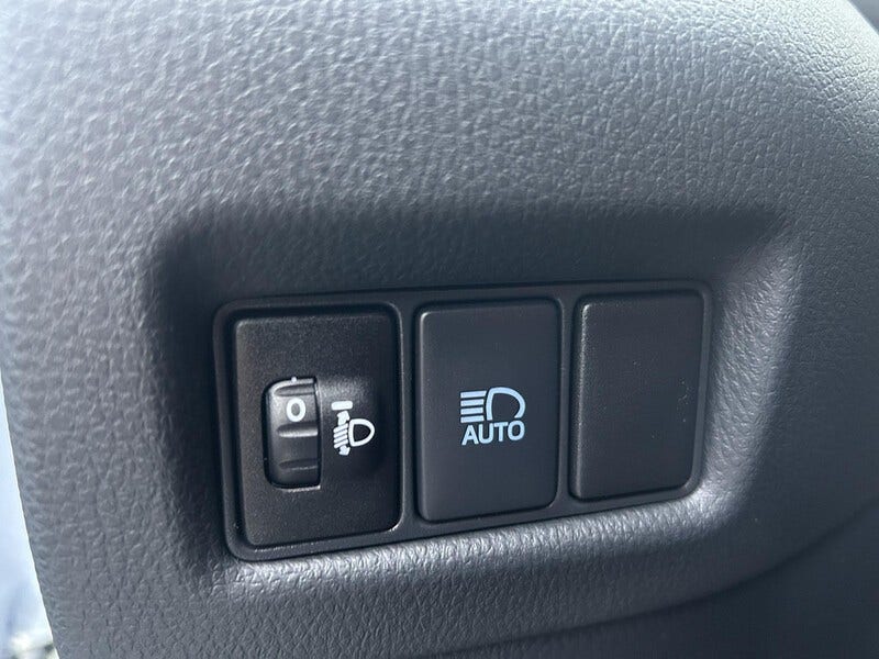 Toyota C-HR (22)