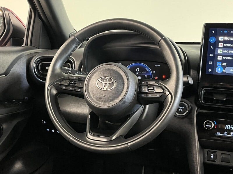 Toyota Yaris Cross (12)