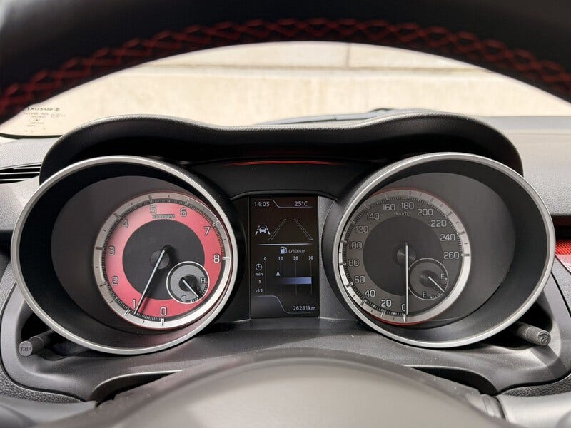 Suzuki Swift (21)