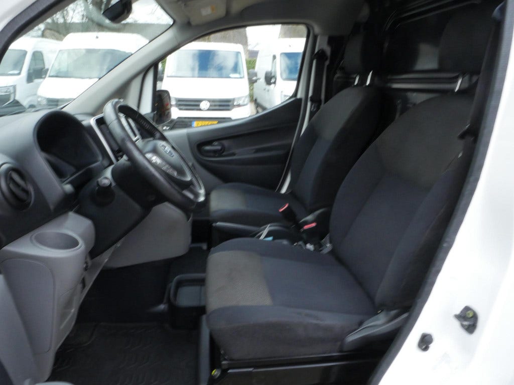 Nissan E-Nv200 (9)