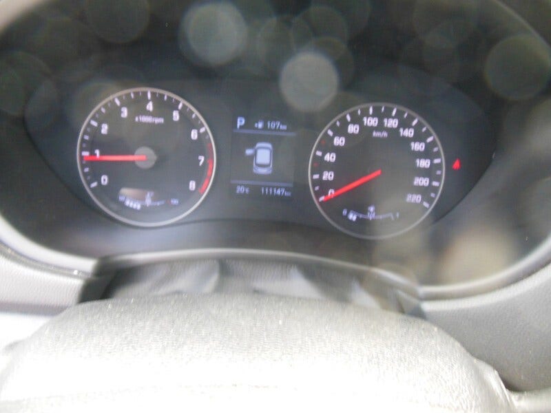 Hyundai i20 (10)