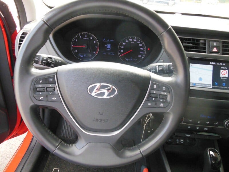 Hyundai i20 (12)