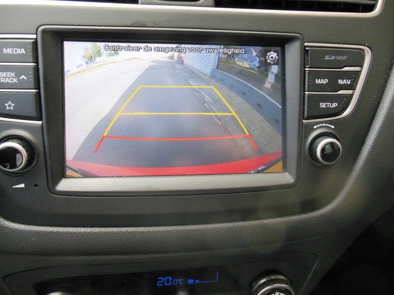 Hyundai i20 (16)