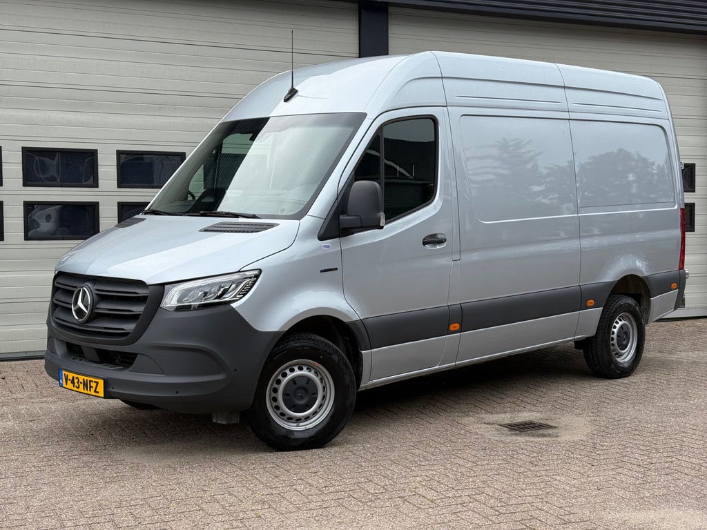 Mercedes Benz eSprinter