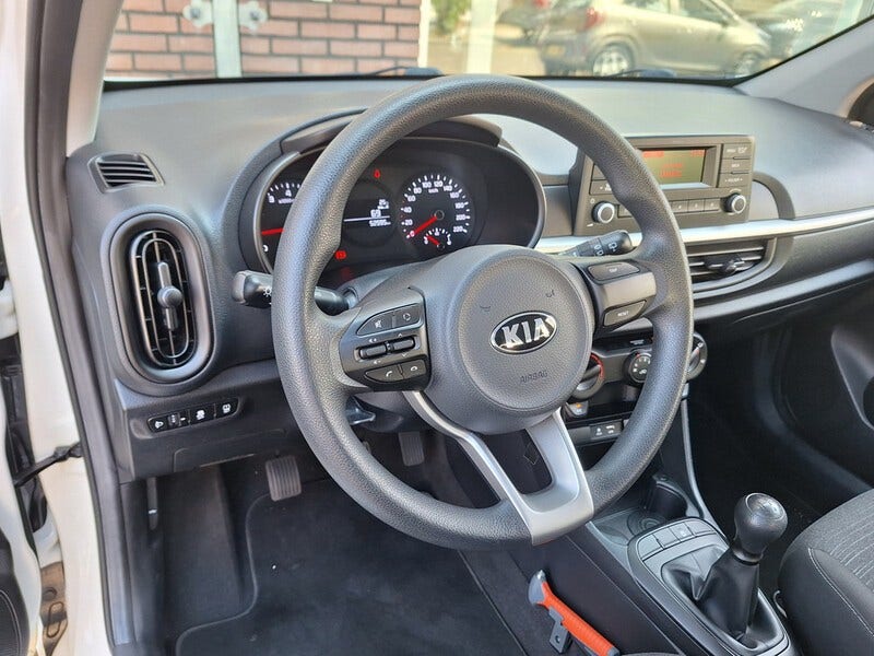 Kia Picanto (16)