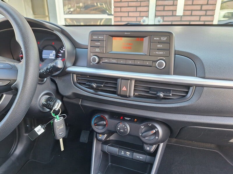 Kia Picanto (17)