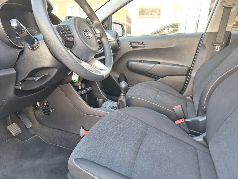 Kia Picanto (21)