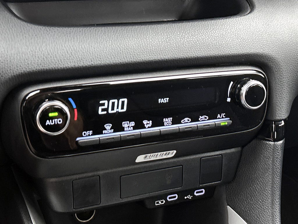Toyota Yaris (10)