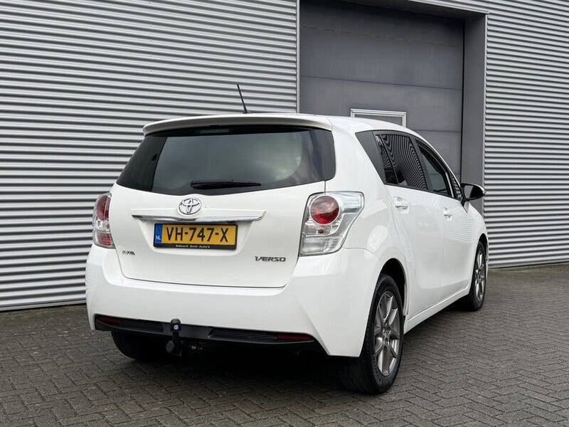 Toyota Verso (4)