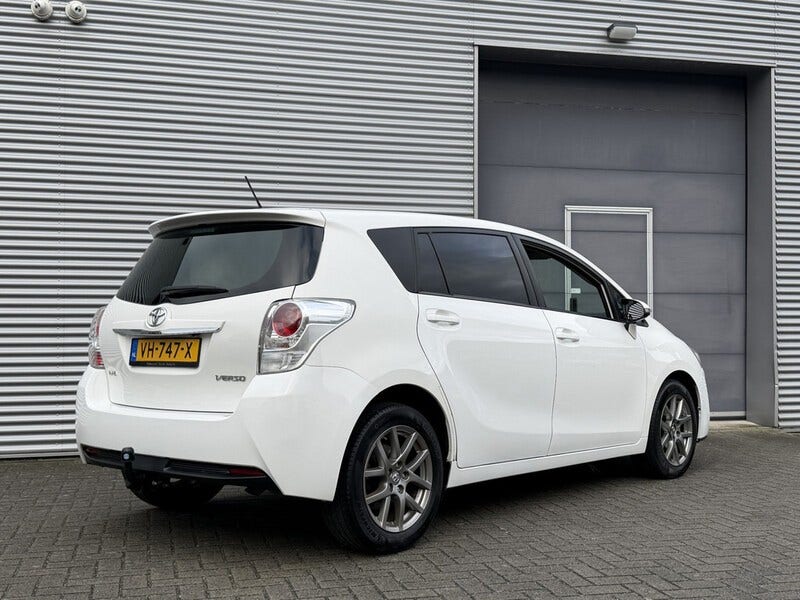 Toyota Verso (5)