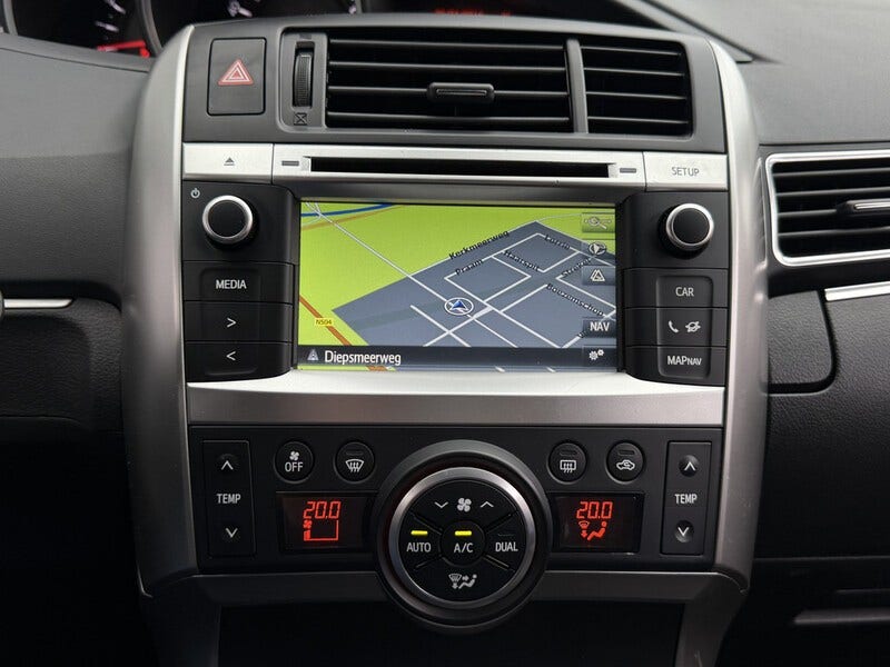 Toyota Verso (13)