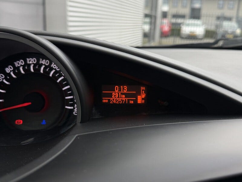 Toyota Verso (21)