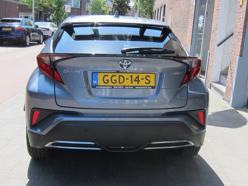 Toyota C-HR (4)