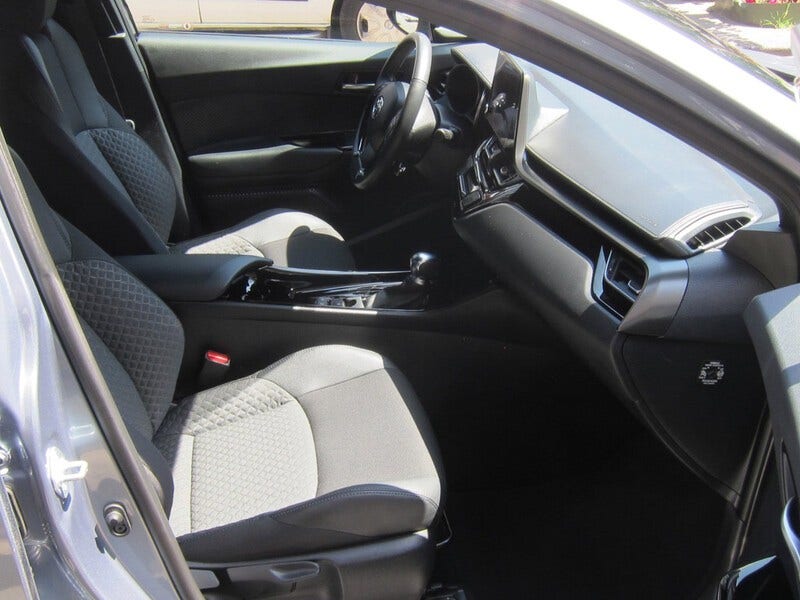 Toyota C-HR (14)