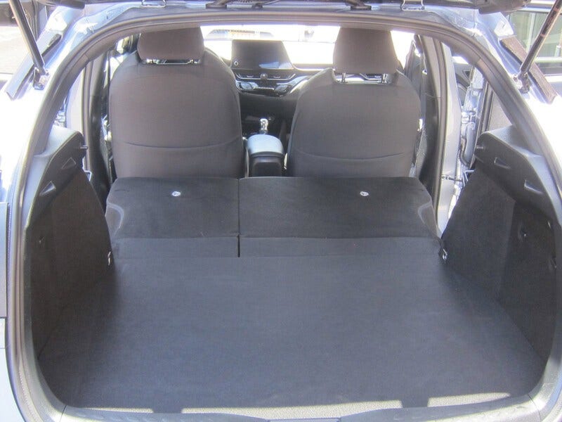Toyota C-HR (17)