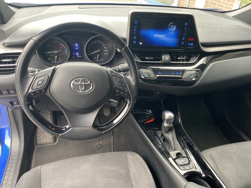 Toyota C-HR (15)