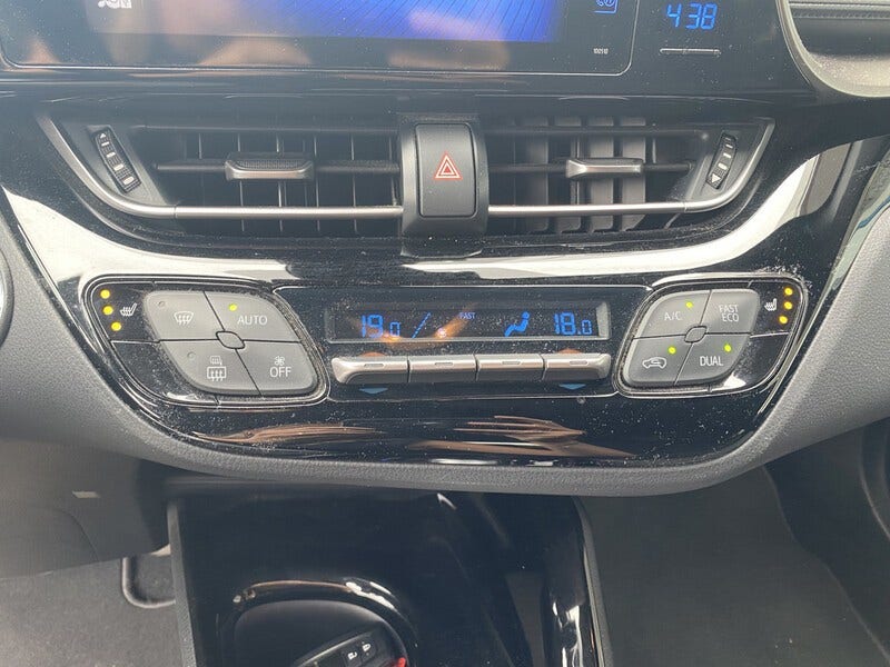 Toyota C-HR (18)