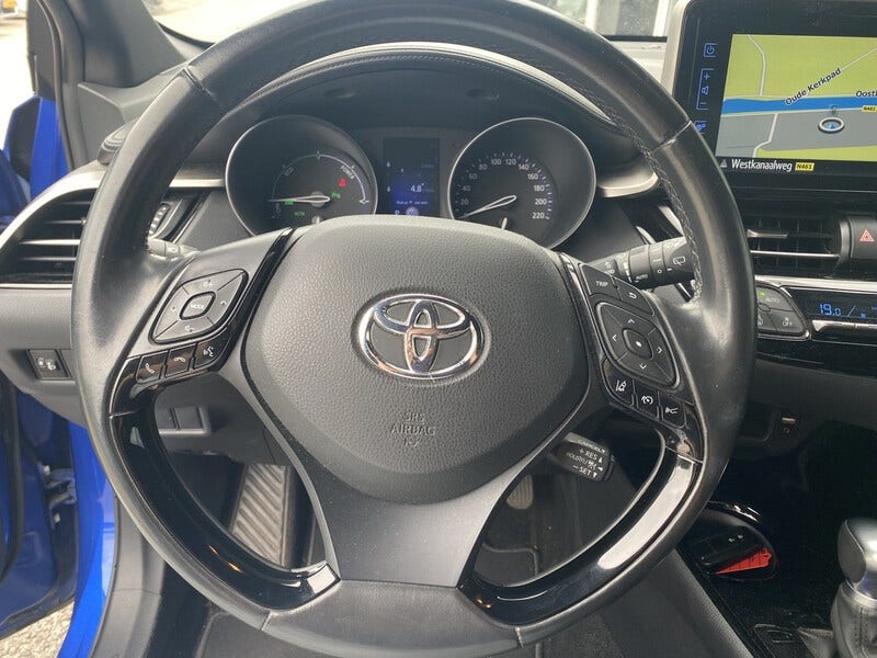 Toyota C-HR (21)