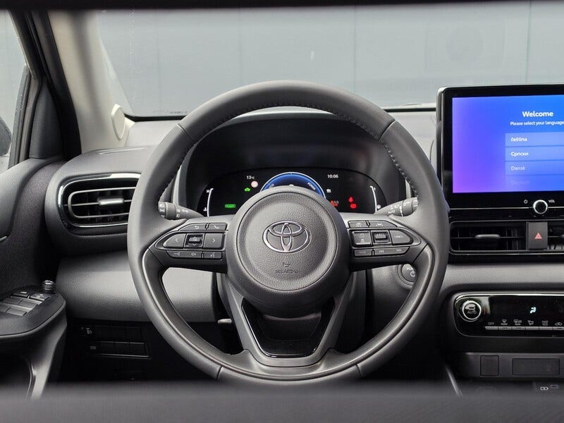 Toyota Yaris (8)