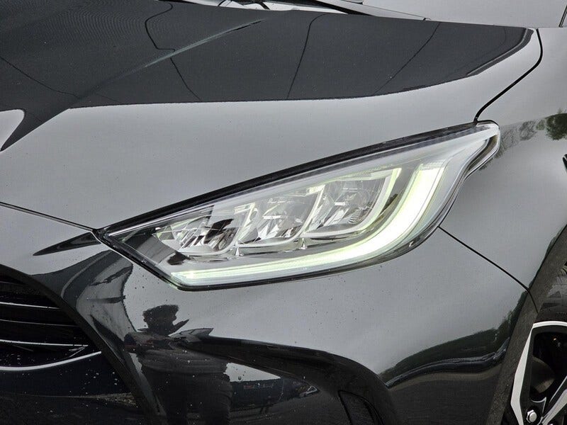 Toyota Yaris (9)