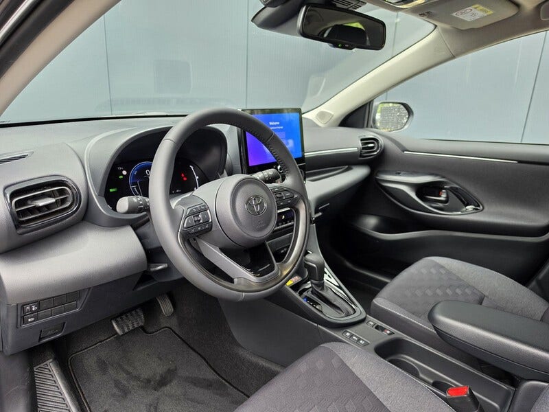 Toyota Yaris (10)