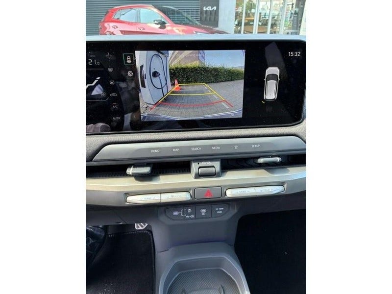 Kia EV3 (8)