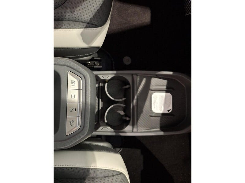 Kia EV3 (11)