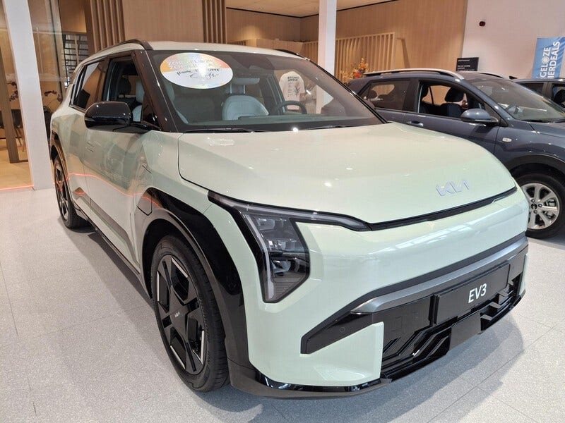Kia EV3 (16)