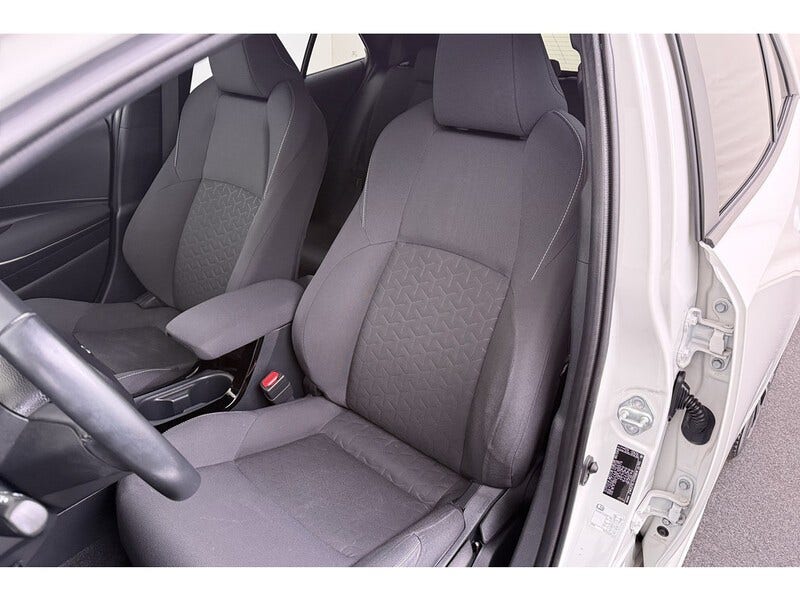 Toyota Corolla (9)