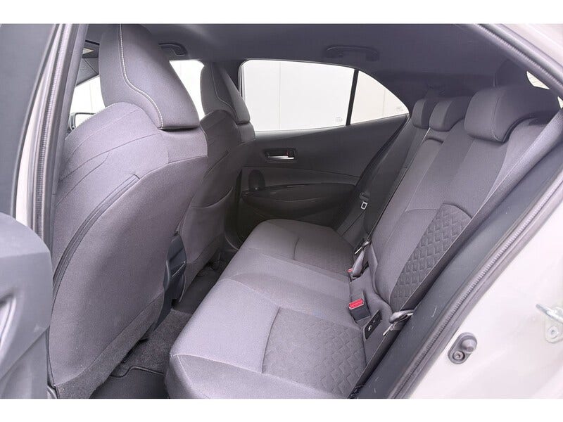 Toyota Corolla (12)