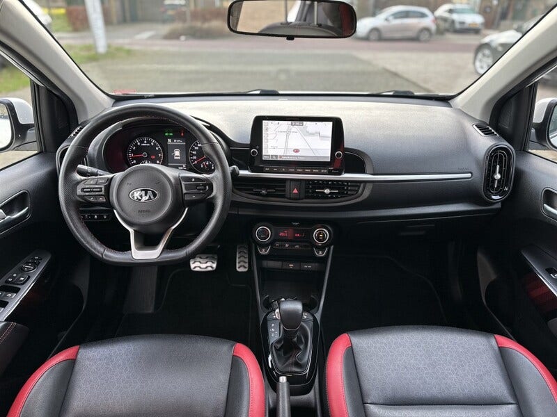 Kia Picanto (2)