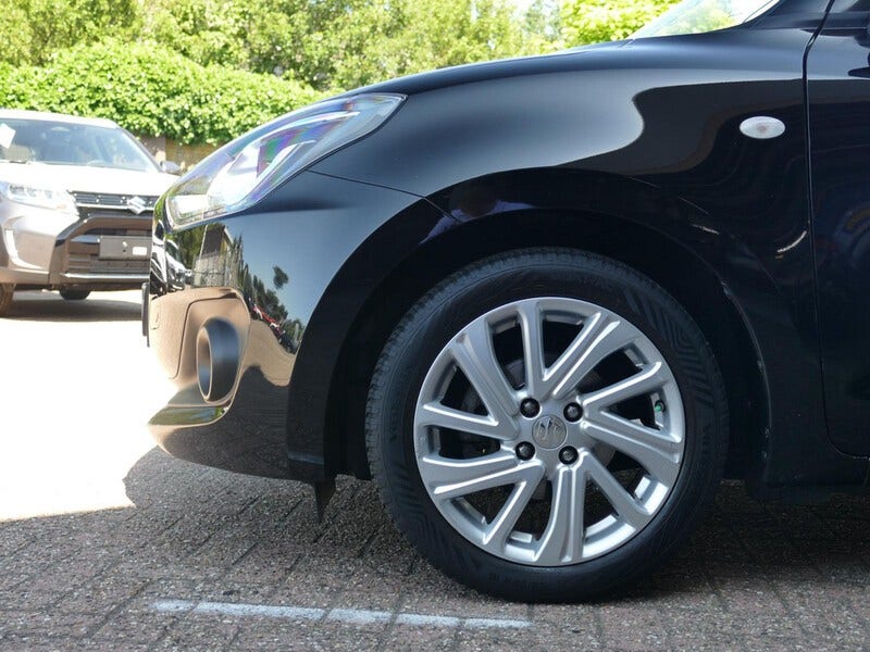 Suzuki Swift (5)