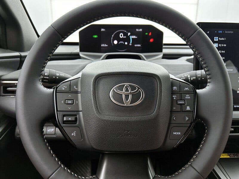 Toyota bZ4X (18)