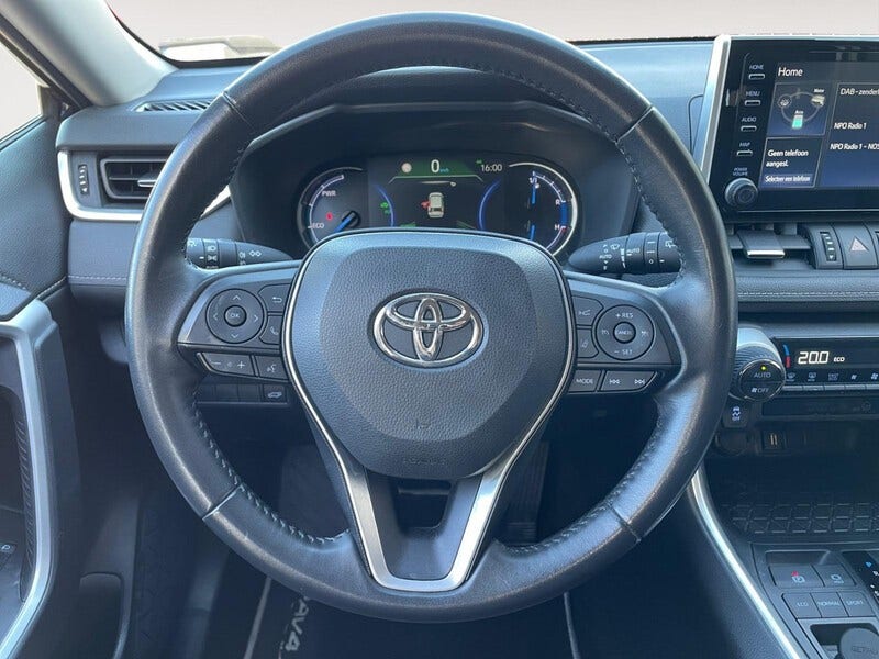 Toyota RAV4 (15)