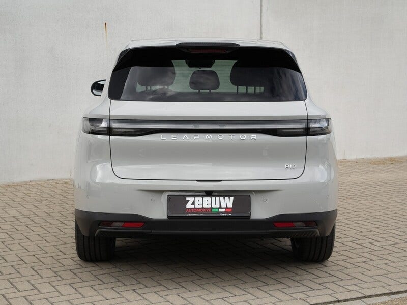 Leapmotor B10 (18)