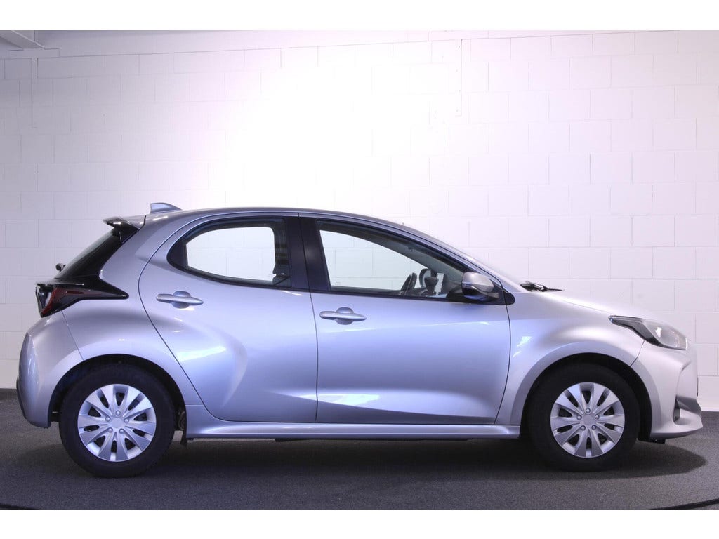 Toyota Yaris (4)