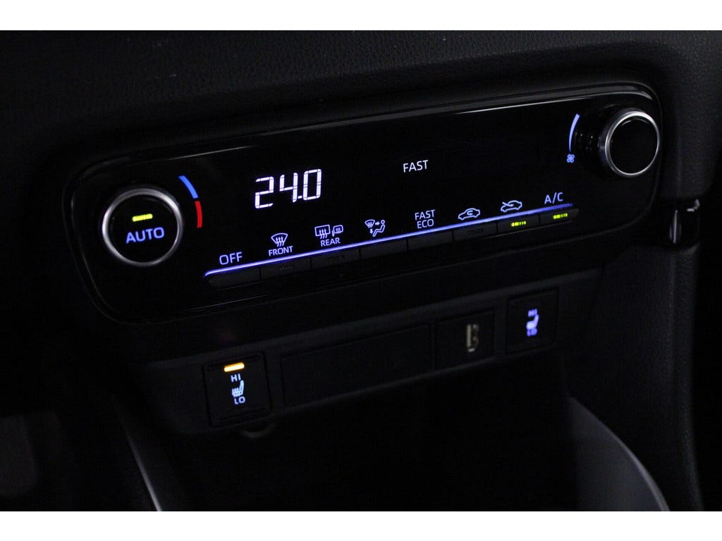 Toyota Yaris (16)
