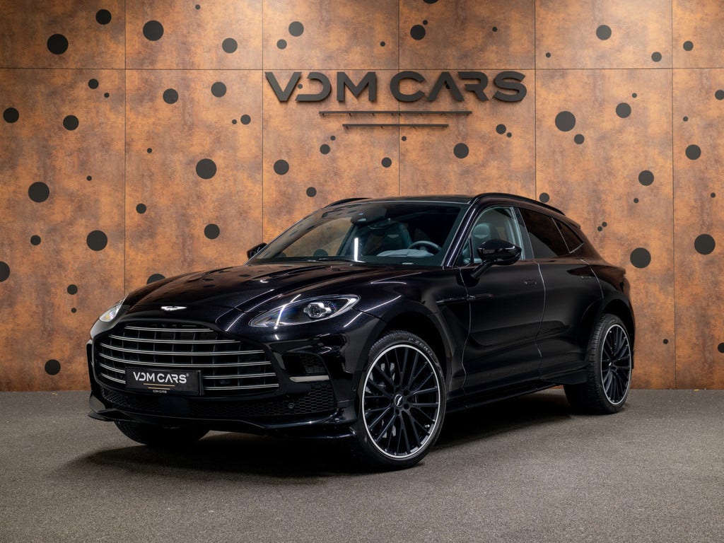Aston Martin DBX