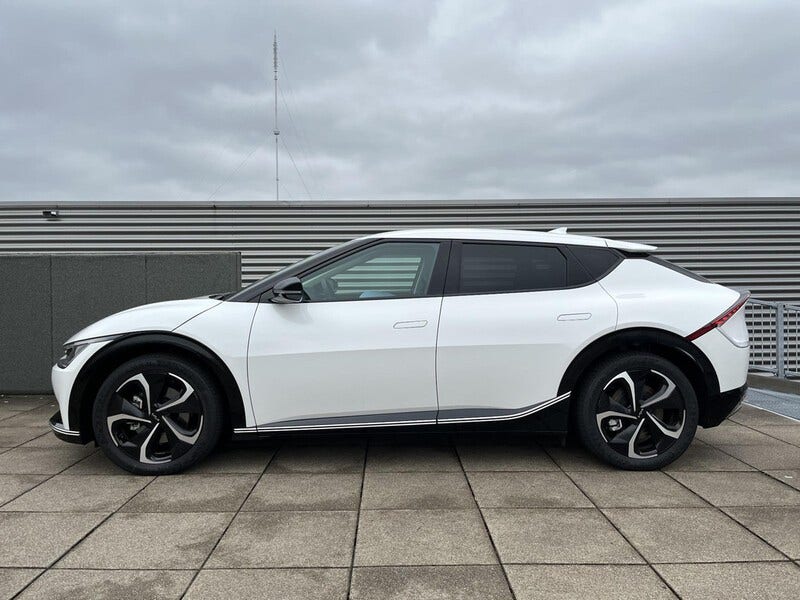 Kia EV6 (2)
