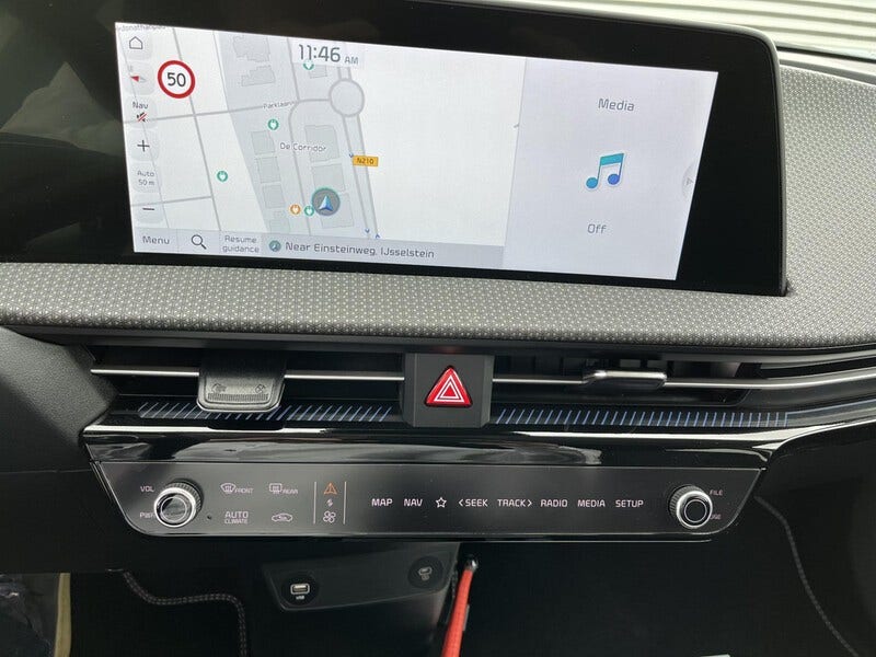 Kia EV6 (12)
