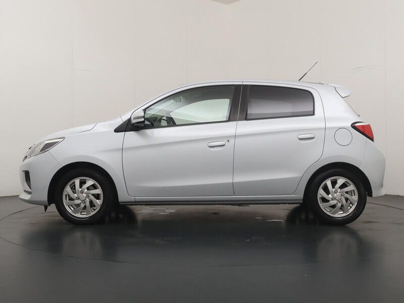 Mitsubishi Space Star (2)